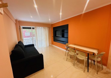 Departamento 2 ambientes reciclado con vista al frente