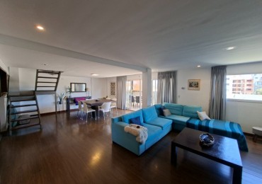 Alquiler Departamento 4 ambientes en duplex con terraza propia